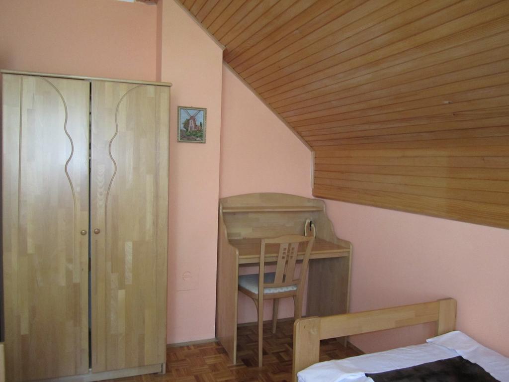 Guest House Sveti Marko Gacka Otočac Eksteriør billede