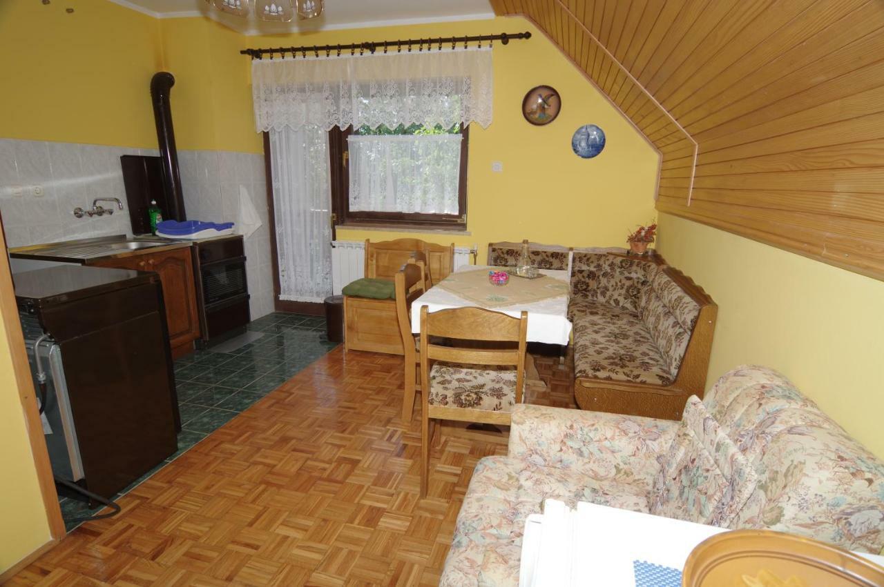 Guest House Sveti Marko Gacka Otočac Eksteriør billede