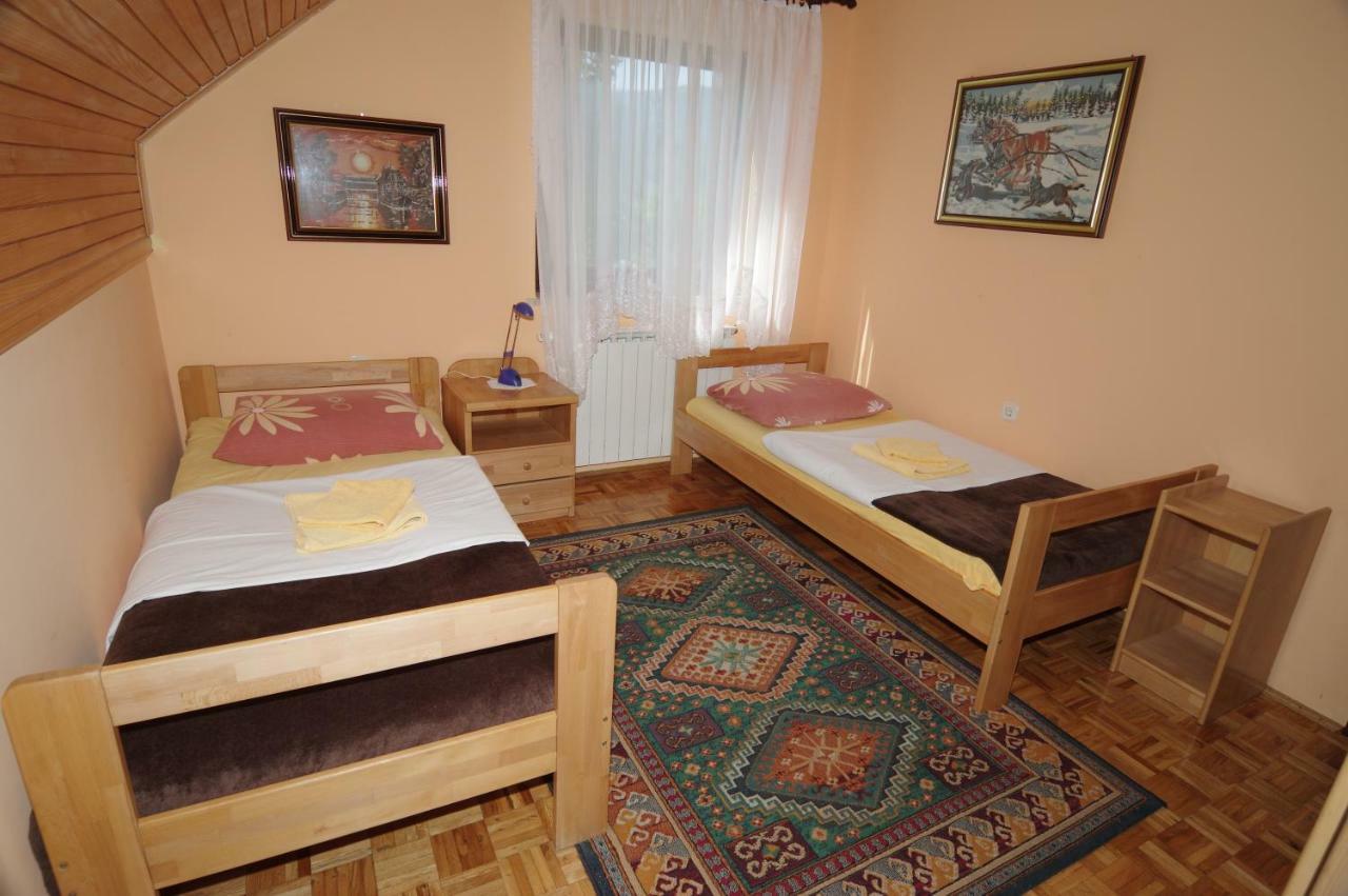 Guest House Sveti Marko Gacka Otočac Eksteriør billede