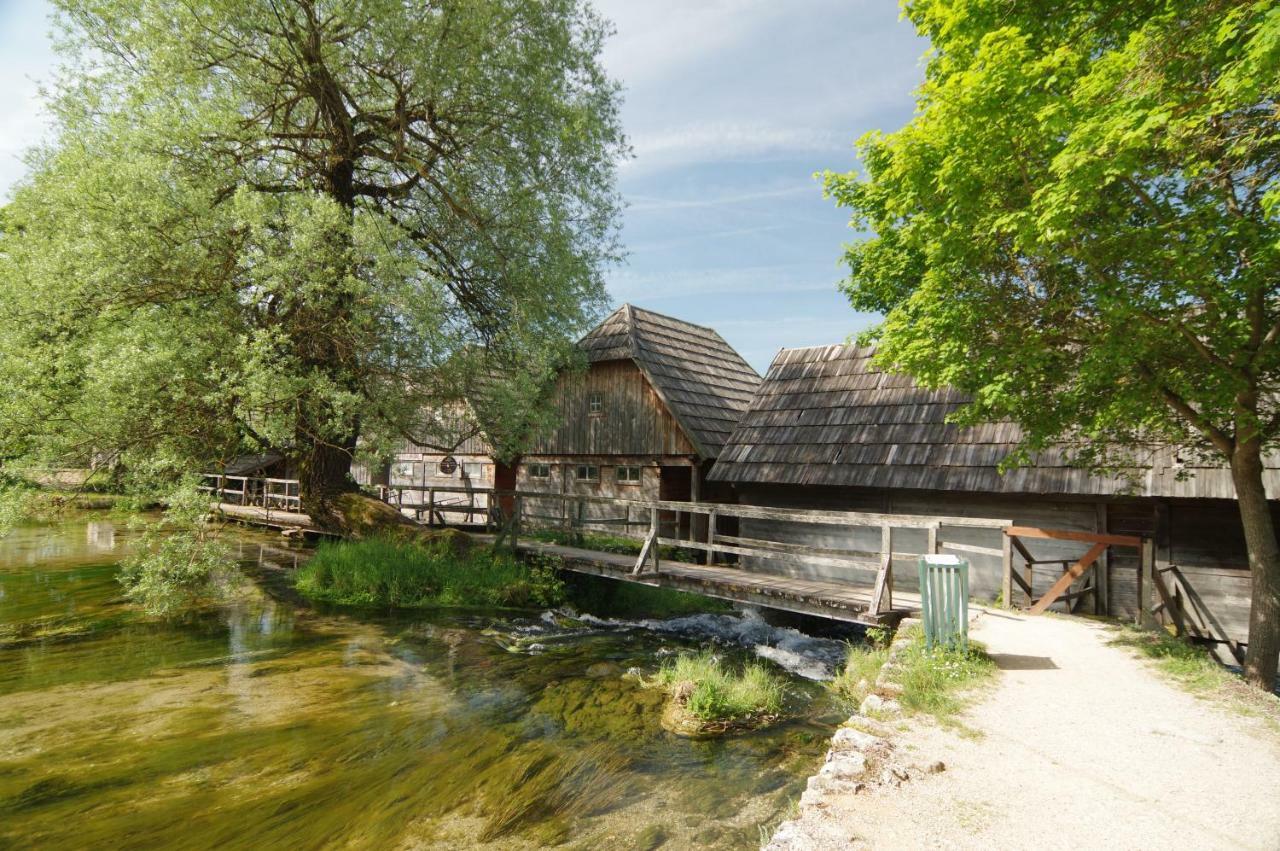 Guest House Sveti Marko Gacka Otočac Eksteriør billede